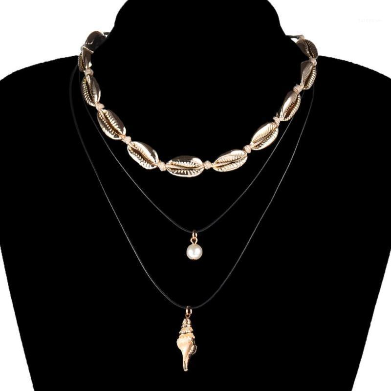 

Cross-border jewelry hand-woven leather rope conch pendant necklace female natural shell pearl necklace set1