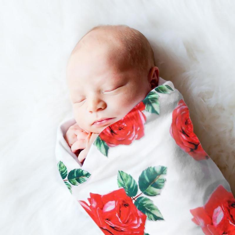 

Newborn Baby Swaddle Quilt Soft Cotton Blanket Environmental Protection and Comfortable Sleeping Bag with Headband1, Red