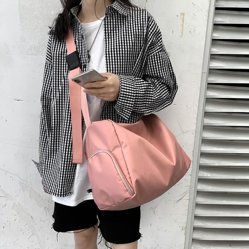 

Casual Women Large Capacity Nylon Shoulder Bags Crossbody Handbag Tote Big Size Travel Messenger Bag, Black