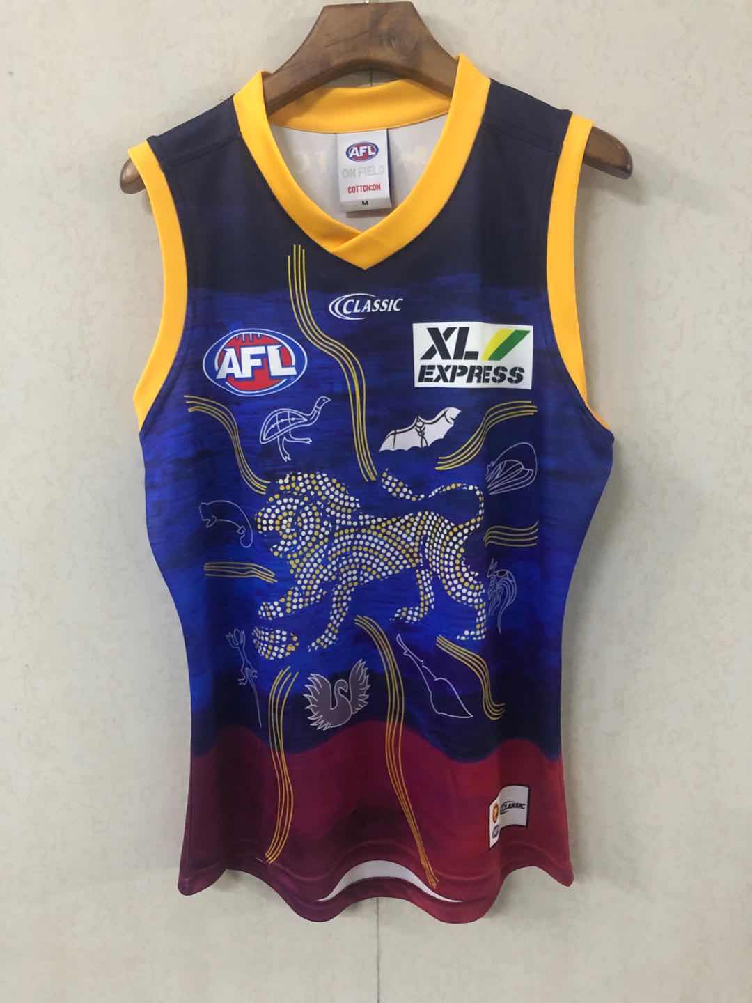 

2020 BRISBANE LIONS INDIGENOUS GUERNSEY RUGBY TRAINING JERSEY size S-L--XL-3XL