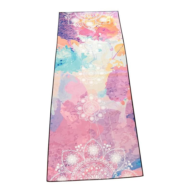 

Light Portable Yoga Mat Towel Sweat-absorbent Anti-slip Suede Hot Yoga Pad Cover Pilates Fitness Exercise Blankets Machine Wash, Red