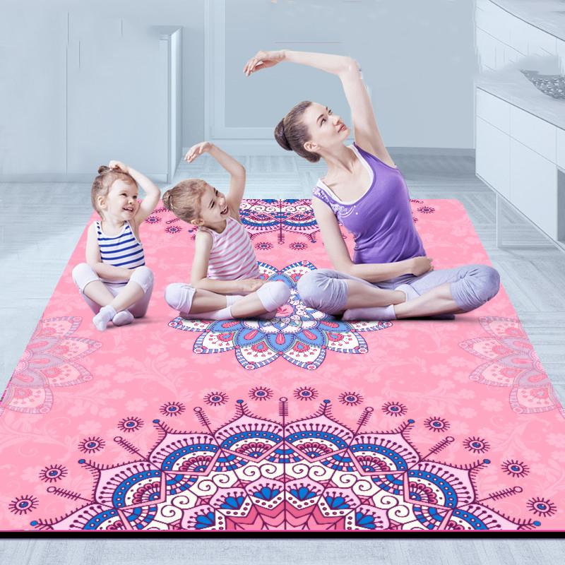 

Extra Large Size Non-Slip Yoga Mat Natural Suede Quick Dry TPE Fitness Gymnastics Pilates Exercise Mat Picnic Meditation, Red