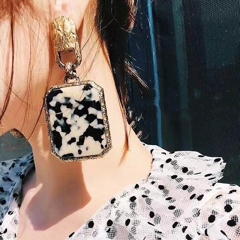 

Korean Vintage Statement Earrings For Women Geometric Square Leopard Earings Temperament Party Night Club Ear Jewelry Bijoux