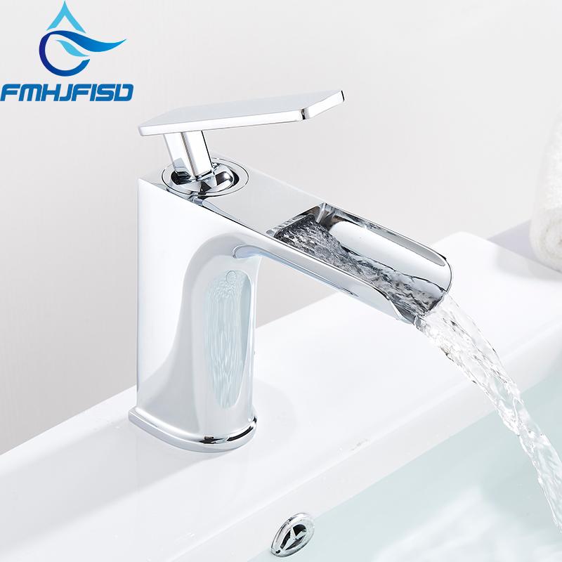 

Chrome Polished Basin Faucet Waterfall Sink Bassin Faucets Single Handle Single Hole With CoverBathroom Mixer Taps