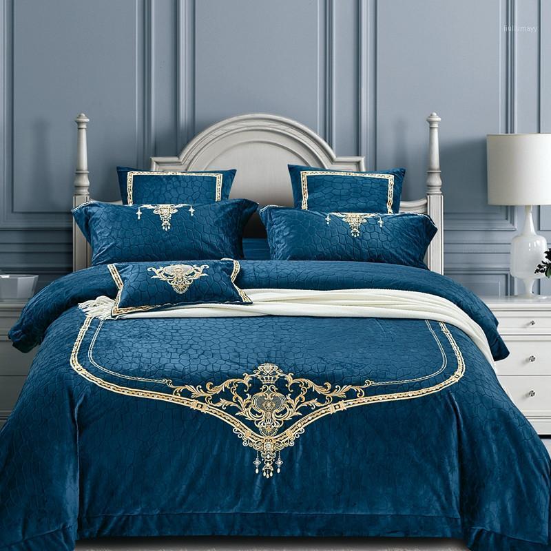 

European Style Chic Embroidery Bedding Set Untra Soft Warm Plush Bed Linen Antique Gray Blue Bedding Set Queen King JPcs1, Color 4