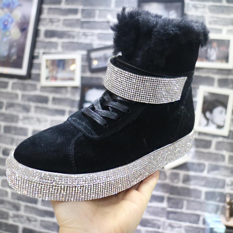

2020 New European Station Net Red Star The same paragraph Rhinestone Leisure Wool Trifle Thick-bottomed short boots Lace Sticky, Black
