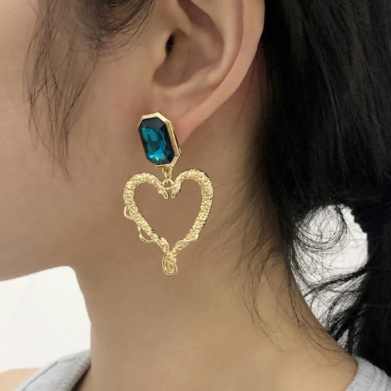 

KMVEXO New Fashion Lady's Chic Metal Earrings Gold Color Heart Drop Earrings For Women Pendientes Wedding Party Accessories