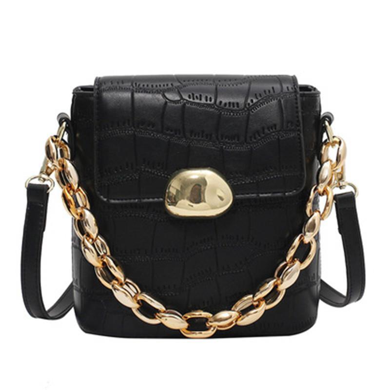 

Retro small bag female 2021 popular new fashion stone grain messenger bag Western style one-shoulder bucket