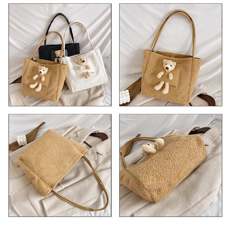 

Cute bear shoulder bag 2021 new trend, Black