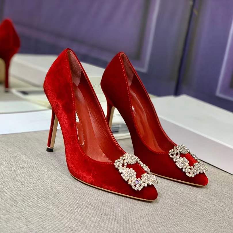 red sole pumps cheap