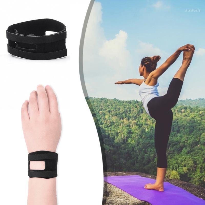 

1 Pair Yoga Sports Wrist Guard Fitness Wrist Wrap Women Wristband Breathable Badminton Yoga Gym Energy Small Decor1, As pic