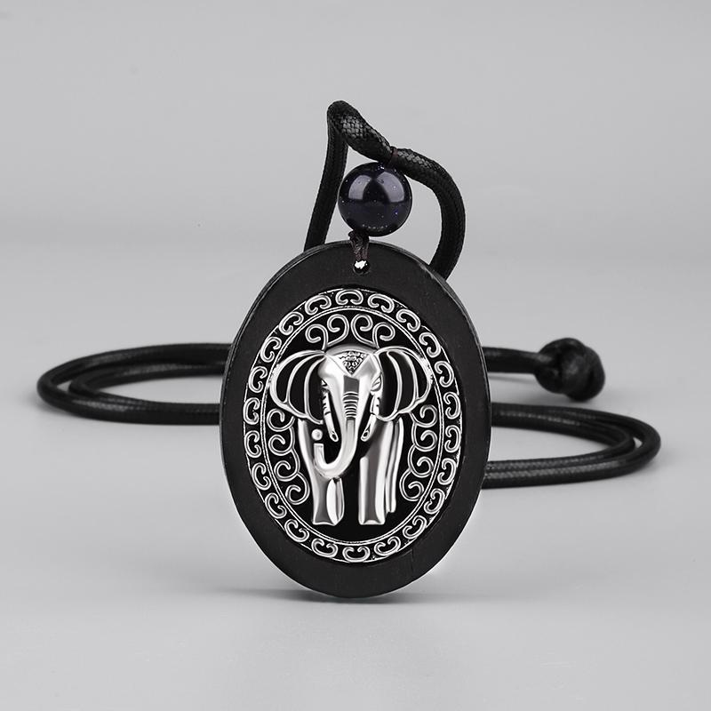 

Pendant Necklaces Ethnic Style Sandalwood Necklace Women Tibetan Silver Elephant Adjustable Long Chain Men