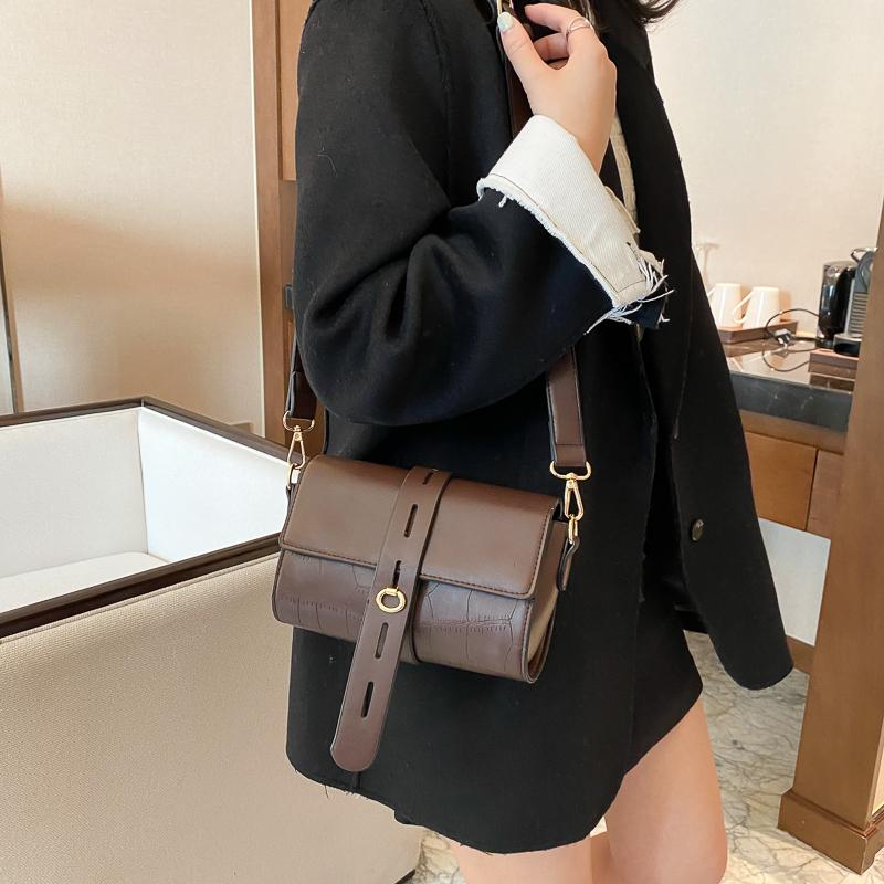 

PU Leather Designer Lock Small Square Bag For Women 2021 New Fashion Letter Printing Lady Shoulder Bag Casual Crossbody Girl, Black