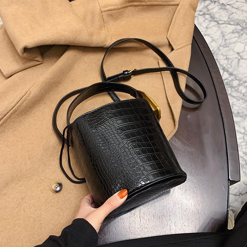 

Ladies Small Handbag Fashion Shoulder Bag Casual Small Bag Lady Messenger Stone Pattern Female Mini Mobile Phone, Black