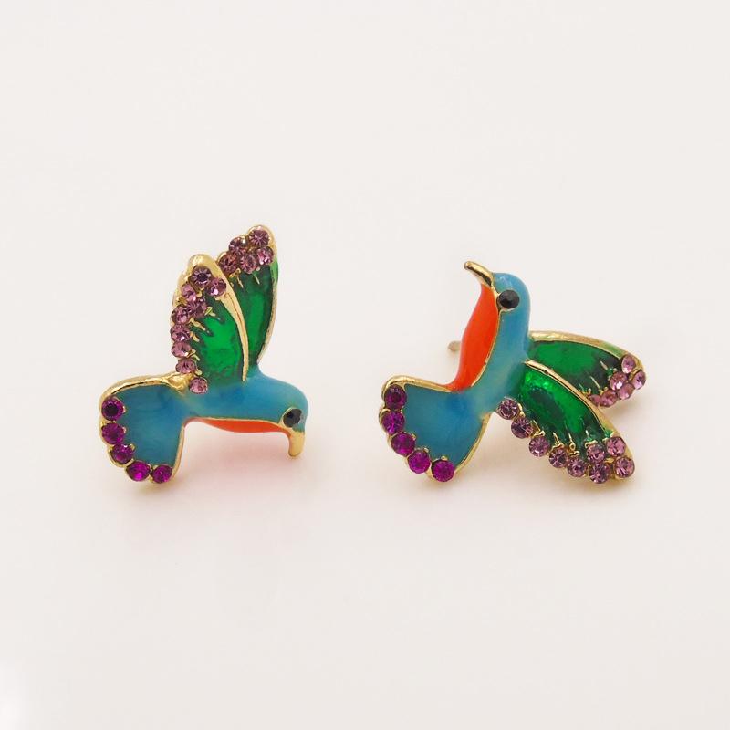 

1 Pair Alloy Cute Animal Flying Bird Hummingbird Ear Stud Earrings For Women Girl Creative Jewelry Gift Cute Stud Earrings