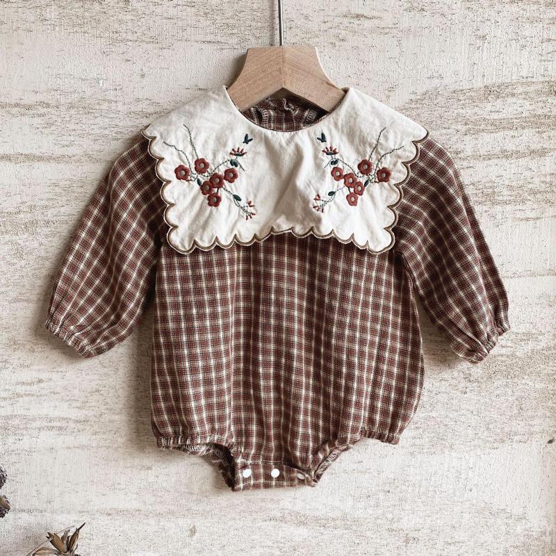 

2021 New Autumn Girl Bodysuit Flower Embroidered Large Lapel Baby Long Sleeve Cotton Plaid Jumpsuit Infant Clothes Ur8o, H153