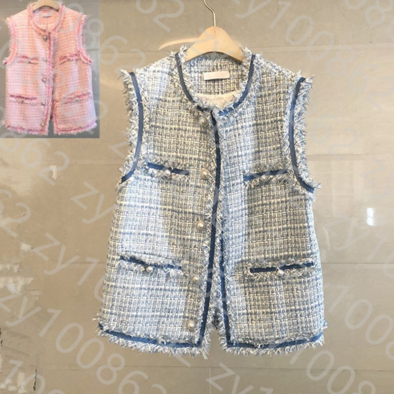 

Autumn and winter 2021 tweed jacket with waistcoat, White