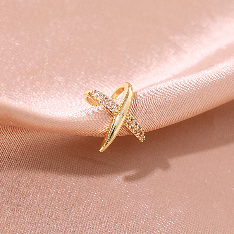 

S2681 Fashion Jewelry Single Piece Copper Gold Plated Crossed Ear Clip Earrings Cross Ear Cuff Earclip Earrings
