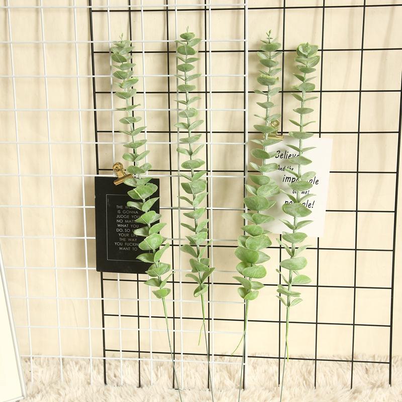 

1 Piece Simulation Eucalipto Single Artificial Eucalyptus Leaf Artificial Plants For Wedding Shooting Prop Home Decoration, Green