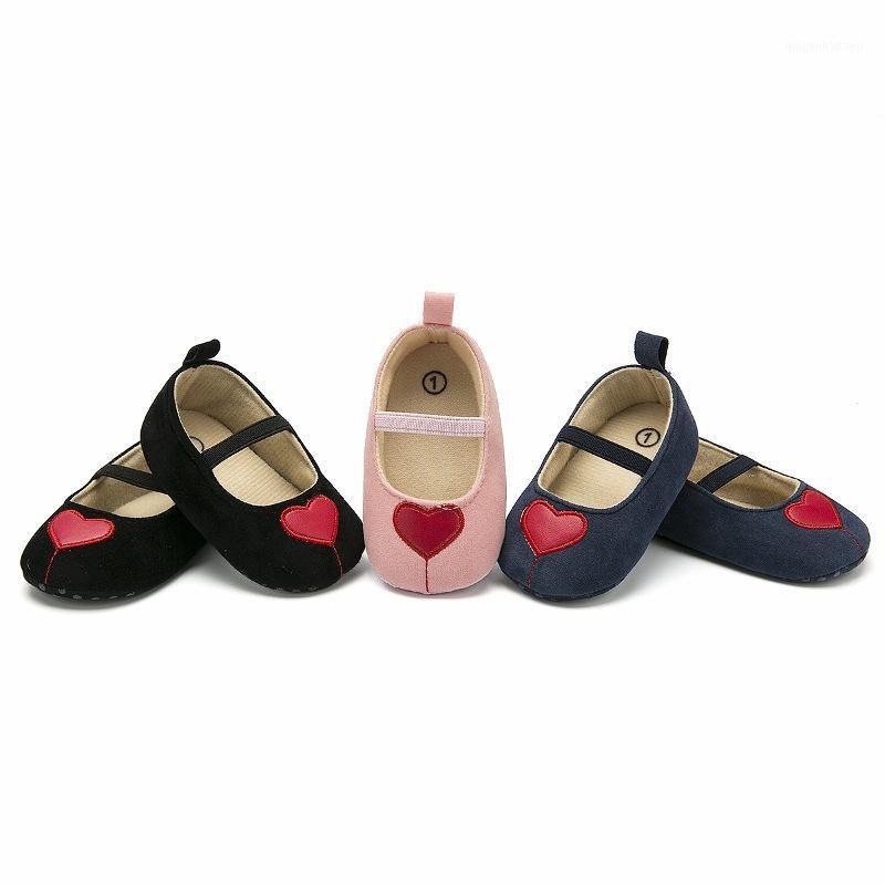 

Cotton Cute Heart Baby Shoes Soft Soled Non-slip Toddler Shoes For Girls Spring Summer Baby Girl1