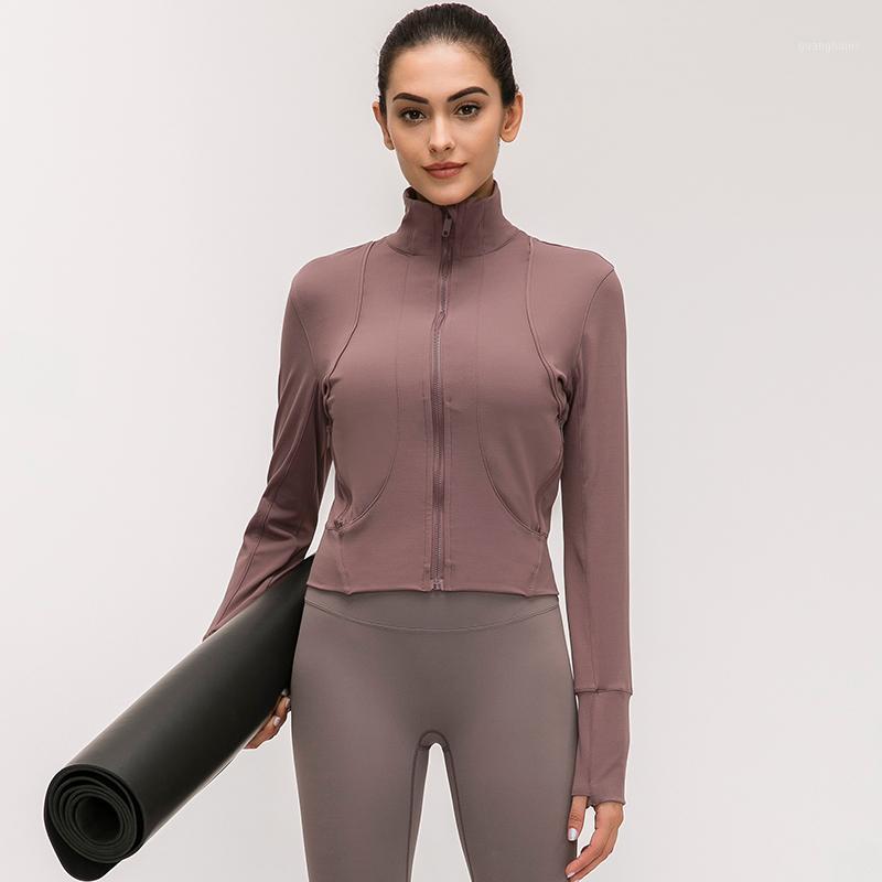 

Naked-feel Fabric Fitness Sport Crop Jacket Women Full Zipper Slim Fit Workout Gym Coat with Zipper Pocket And Thumb Hole1, Black