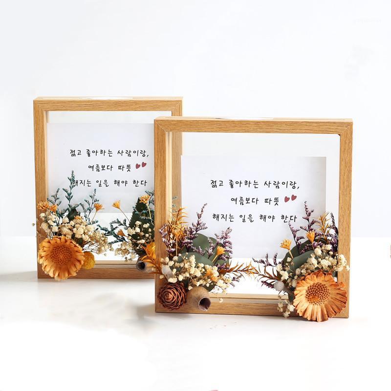 

Pastoral simple wooden double-sided photo frame Exquisite art desktop decorative photo frame1