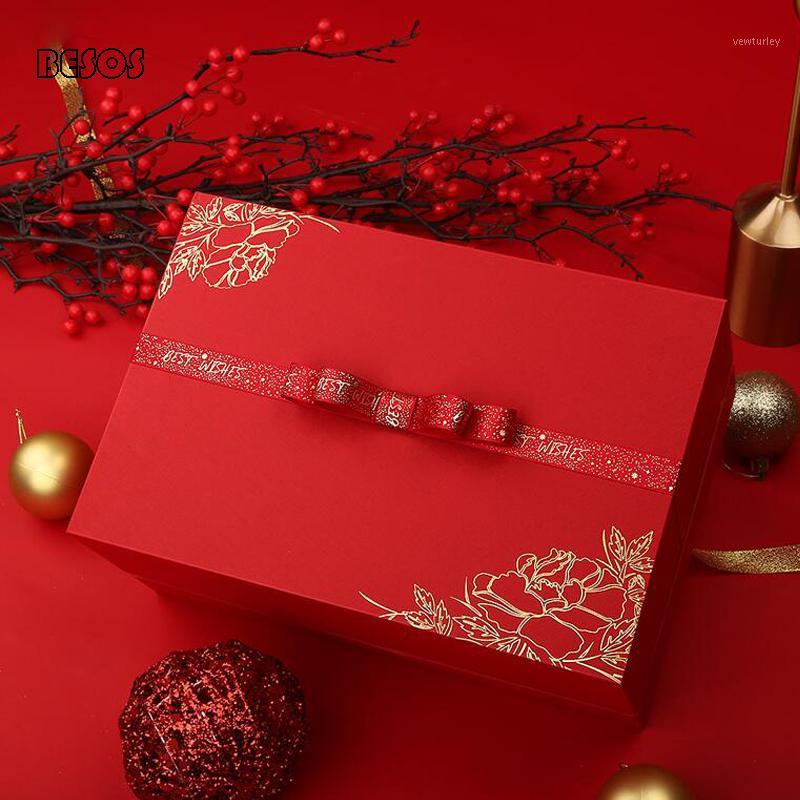 

Fashion New Year Red Gift Box Bronzing Flowers Letter Ribbon Party Scarf Perfume Wholesale Rectangular Paper Gift Box B330D1