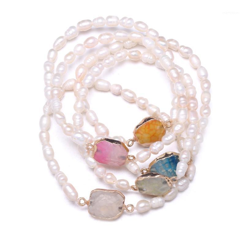 

New 4-5mm mm freshwater pearl inlaid agates bracelet Simple fashion party jewelry personality gift size 19cm1