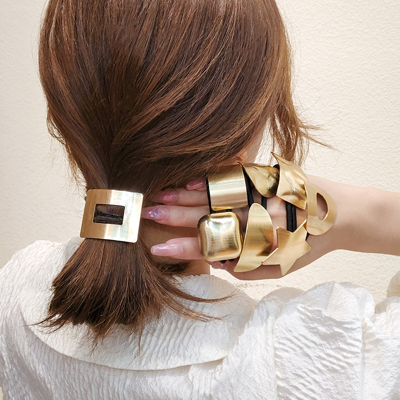 

Cool wind metal rope Korean ins hairband geometric simplicity leather band temperament versatile net Red hair Headband girl
