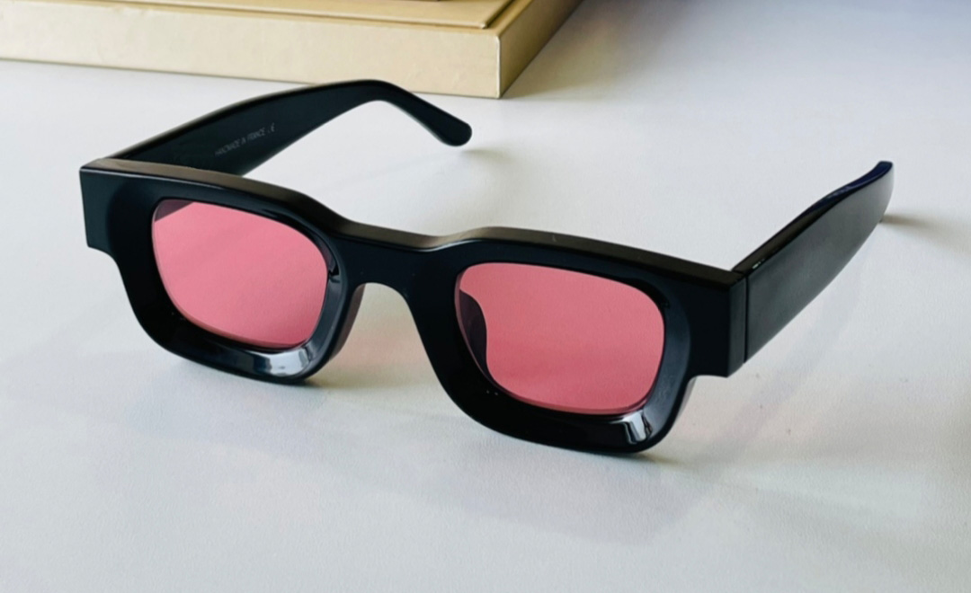 

Black Pink Sport Sunglasses Square Frame Fashion Sun Glasses Hip hop Sunglasses for Men Women