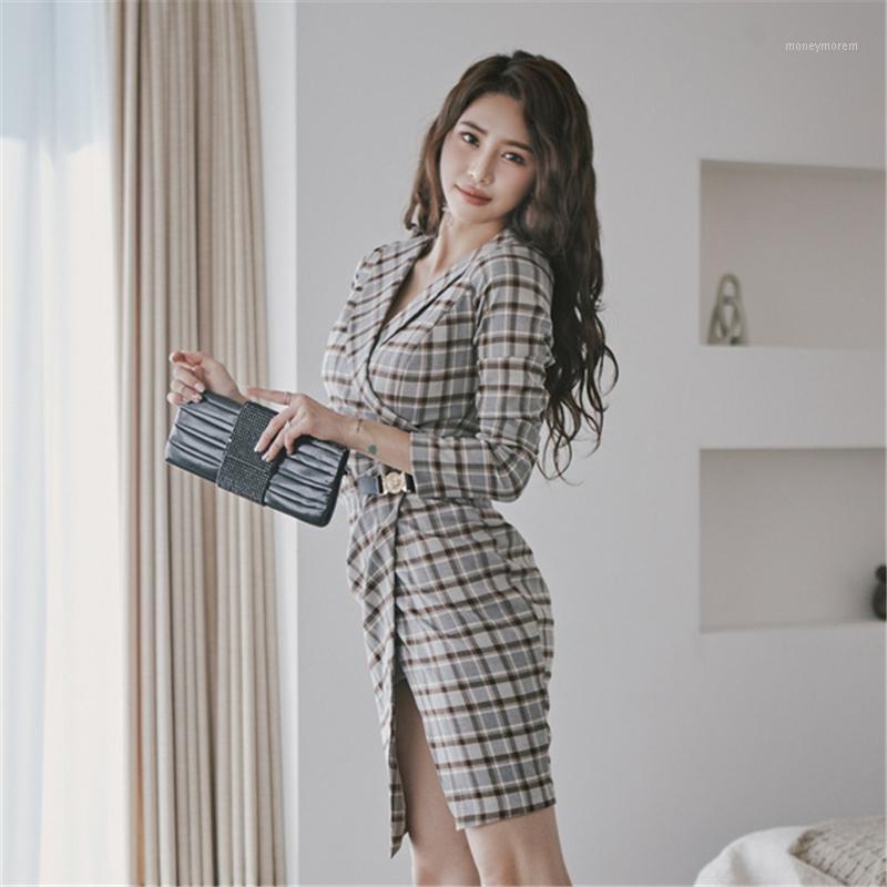 

Korean Style New Women Turn-down Collar Long Sleeve Knee-Length Dress Fashion Slim Plaid Metal Double Button Buttock Slit Dress1, As picture