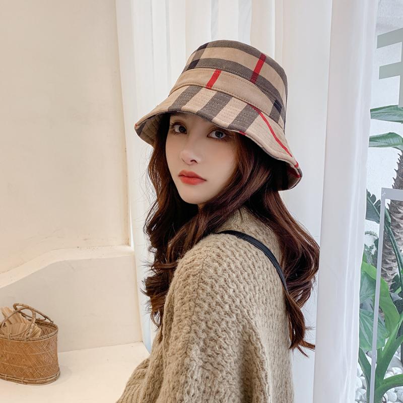

Wide Brim Hats Autumn And Winter Check Fisherman Hat Women Classic Visor Cap's Suede Basin Casual Folding Warm Cap, Khaki