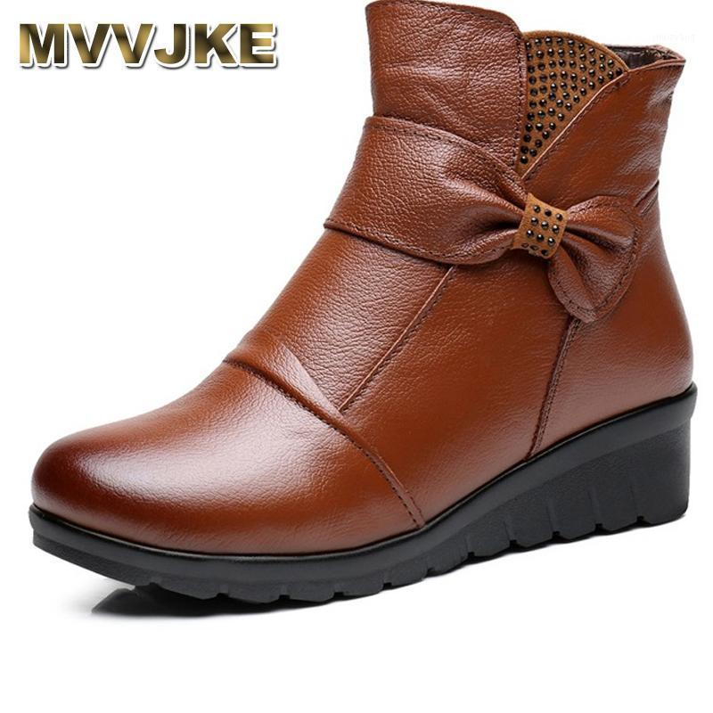 

MVVJKE Genuine Leather Shoes Keep Warm Winter Snow Boots Woman Flat Heels Side Zipper Rhinestones Short Boots Women1, Black