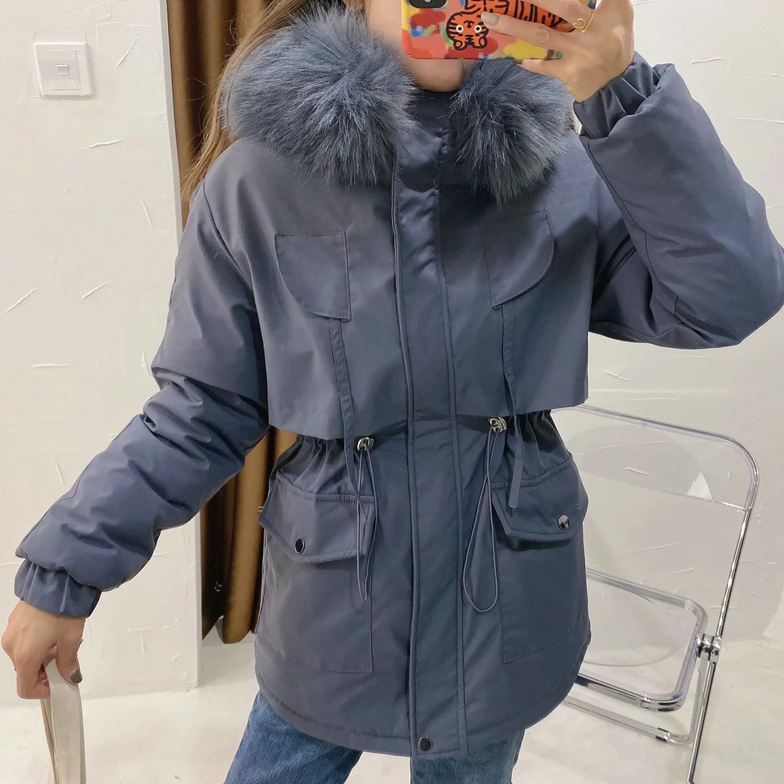 

2021 New Winter European and American Style Mauri Hooded Collar Thickened Warm Pocket Waist Cotton Padded Jacket Llxm, Black