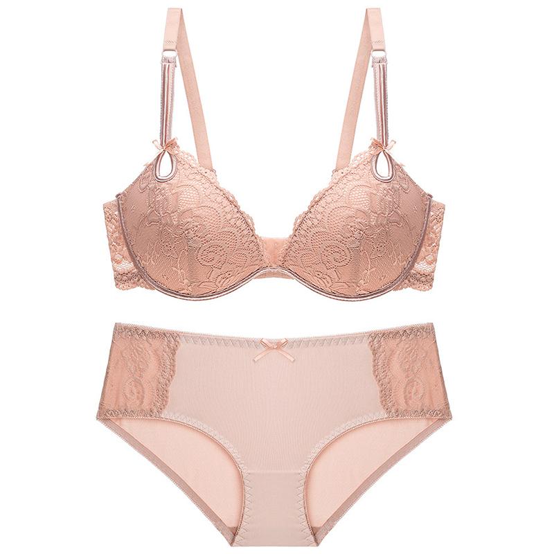 

Lace Plus Size Bras Briefs Set Sexy Bra For Women Lingerie Set Push Up Brassiere B C Cup Underwire Bralette Winter Underwear, Red