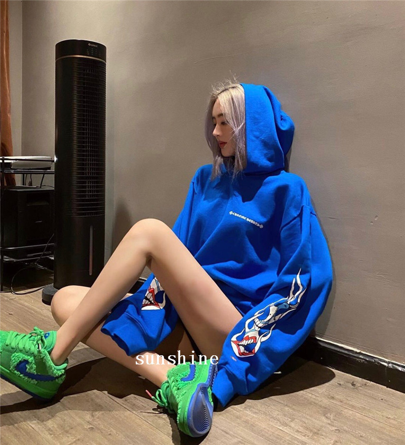 

Ins Chaohuochao Brand Croxin Sweater Co Branded Cartoon Villain Graffiti Electric Light Blue Loose Hoodie for Men and Women Bhmy Nih6, Black