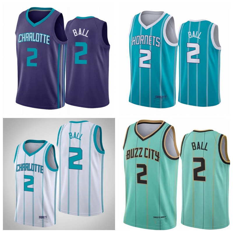 

lamelo ball Charlotte Hornets lamelo ball basketball players on the court basketball jersey;The swing man sews a basketball jersey
