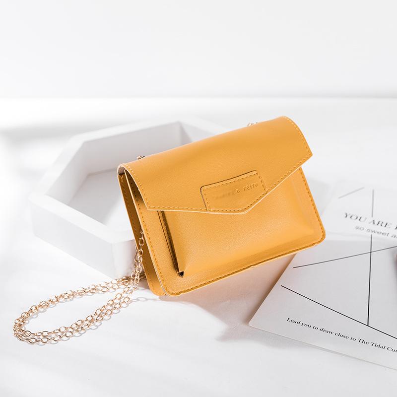 

Chain Shoulder Bag Messenger Bag