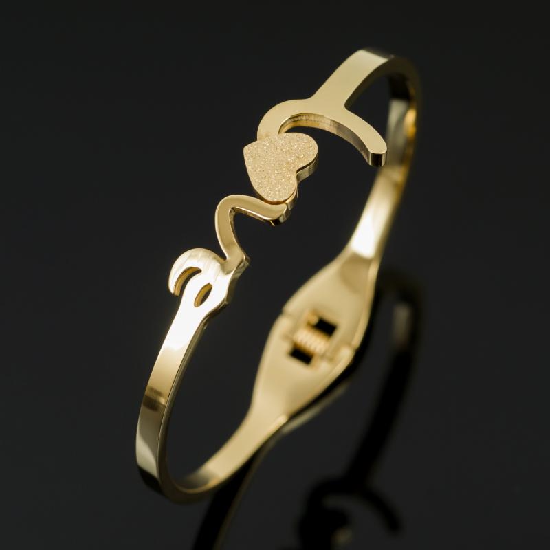 

Luxury Love Heart Stainless Steel Gold Color Bangles For Women Ladies Girls Fashion Charm Women Bracelet Jewelry Gifts
