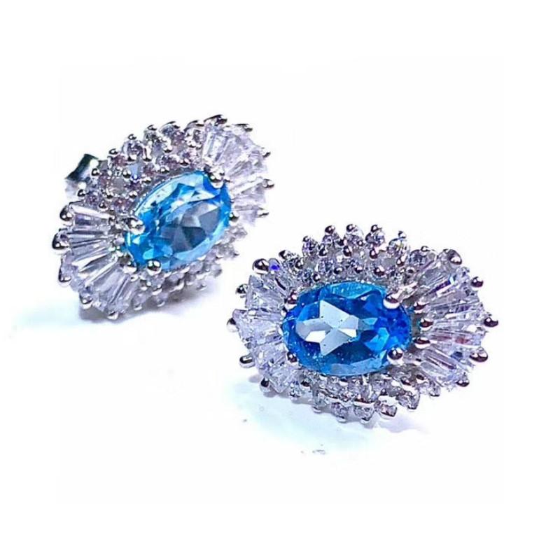 

Stud Vintage Silver Topaz Earrings For Evening Party 5 Mm * 7 Natural Sky Blue 925