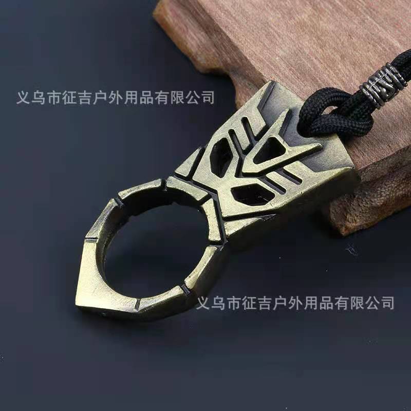 

Self defense finger tiger survival key chain with broken window iron fist two finger clasp alloy hand brace for legal weapon combat 003