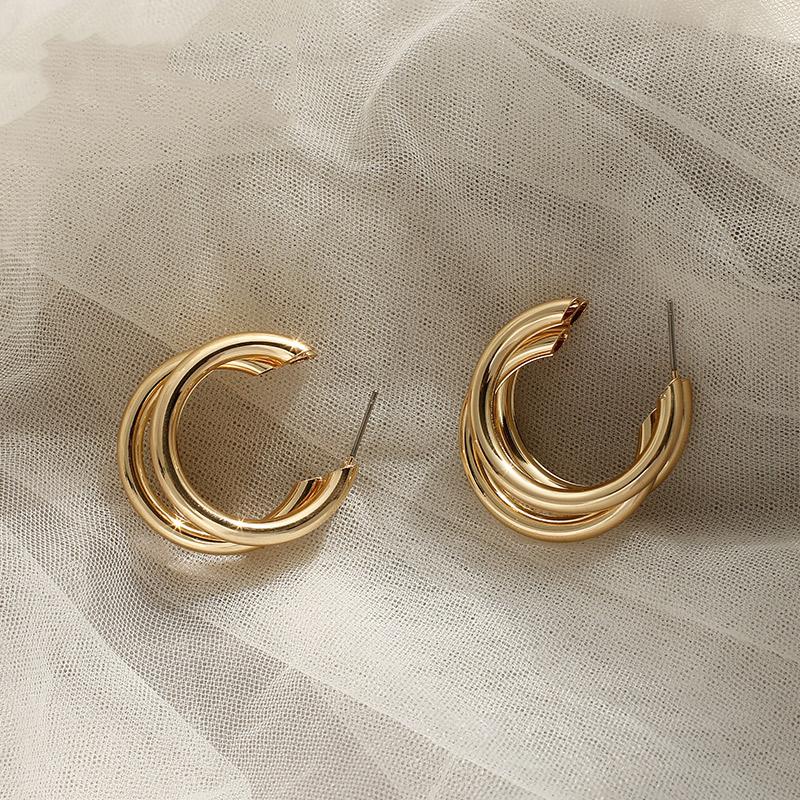 

European Unusual Earrings Exaggerated Retro Metal Earrings For Woman Fashion Korean Jewelry Girls Party Unusual