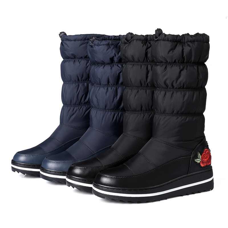 

2021 New Large 35-44 Snowboots Keep Warm Down Winter for Woman Embroidered Fashion Shoes Half High Boots RNLL, Blue