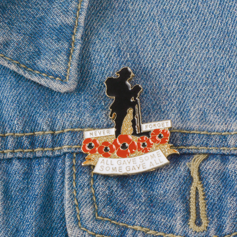 

Missing the dead soldiers Pin Never Forget Badges brooch Five Poppy flower Enamel Bearing in mind the pain of war Wish World Peace, As picture