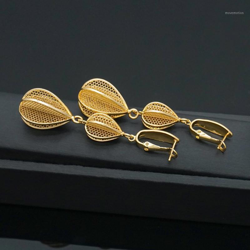 

Gold Metal waterdrop Stud Earring For Women Vintage Maxi Trendy sexy Earrings wedding Gift Wholesale Jewelry1