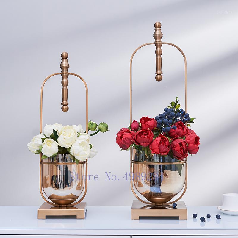 

Creative Golden metal vase glass Flower arrangement accessories Modern home Crafts Decoration decoration Transparent1