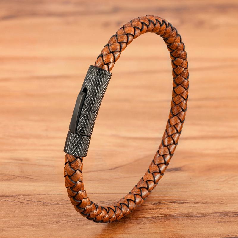 

XQNI DIY Combination Stainless Steel Men's Leather Bracelet 19cm/21cm/23cm Sports Jewelry Men's Christmas Gift Promotion