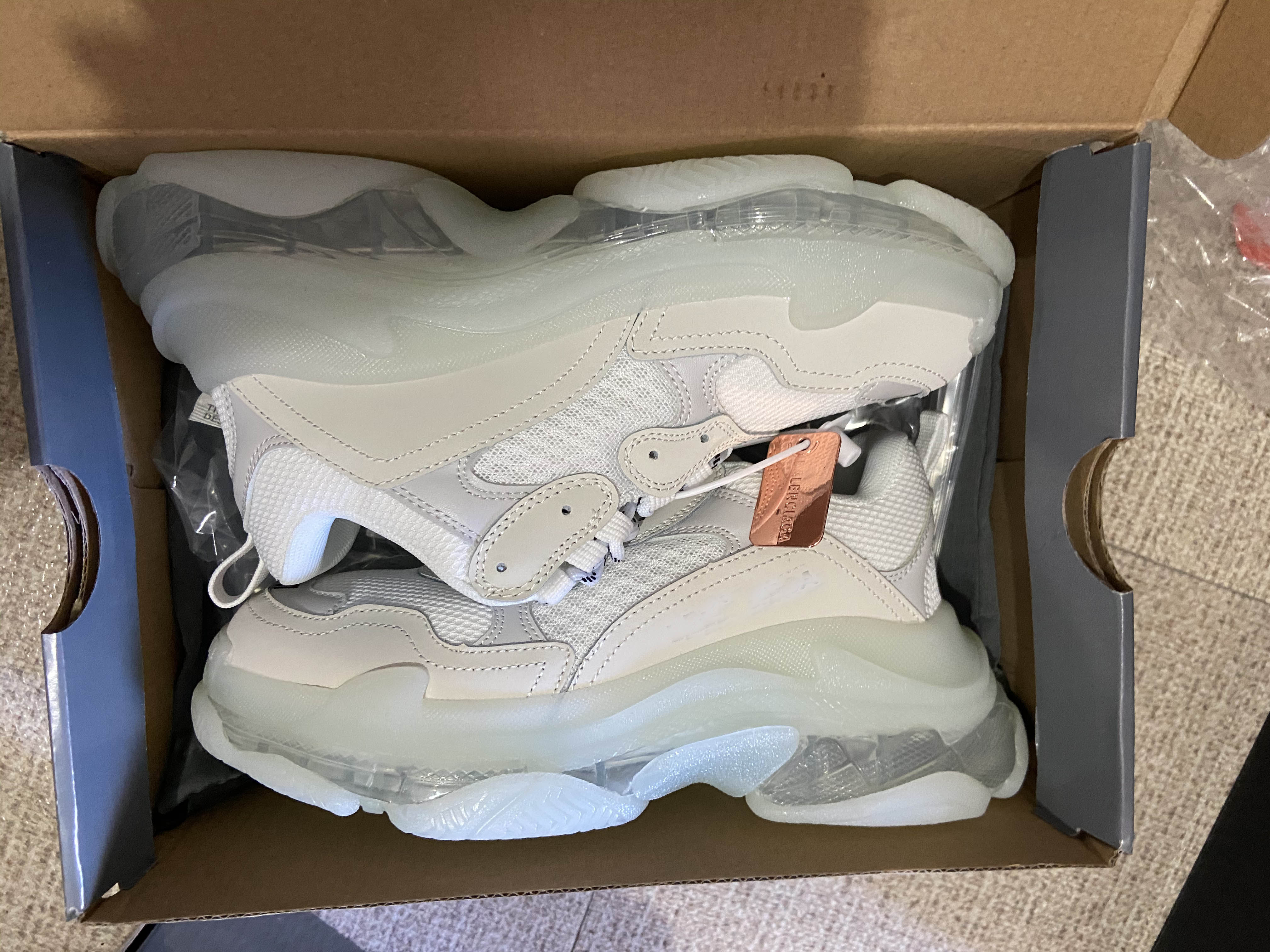 

Fashion Paris Triple-S Calfskin Trainers Fushia Green Womens Mens Pink Volt CLEAR SOLE White Gream Triples Black Shoes Navy Triple S Sneaker, #11