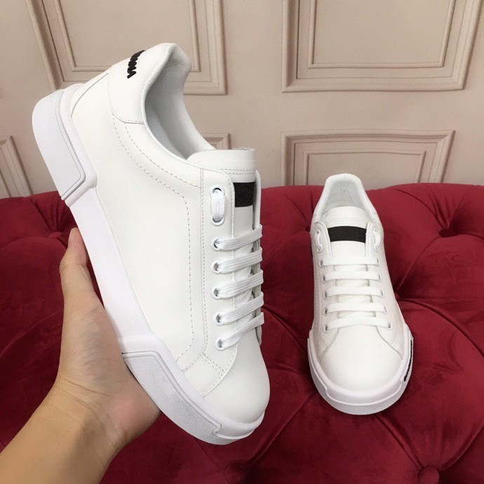 

Designer Oversize Sneaker Light Rubber Sole Trainers Womens Big Size hc200903