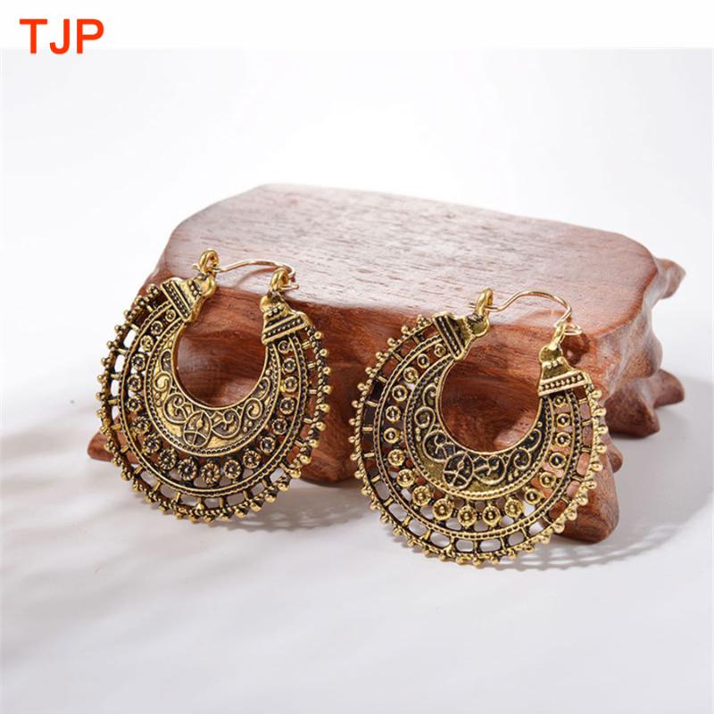 

New Retro Vintage Bohemian Antique Gold Color Drop Earrings for Women Alloy Heart Round Dangle Statement Earring 2020 Fashion